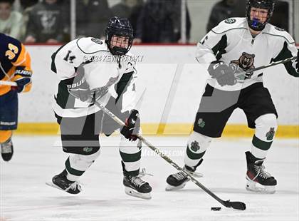 Thumbnail 3 in East Haven vs. Guilford (CIAC DII Quarterfinal) photogallery.