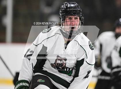 Thumbnail 3 in East Haven vs. Guilford (CIAC DII Quarterfinal) photogallery.