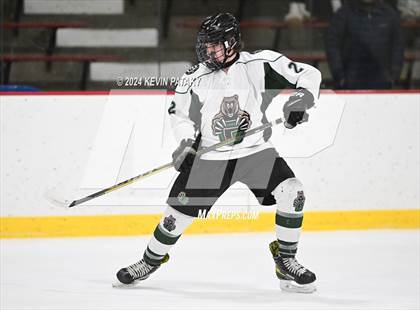 Thumbnail 3 in East Haven vs. Guilford (CIAC DII Quarterfinal) photogallery.