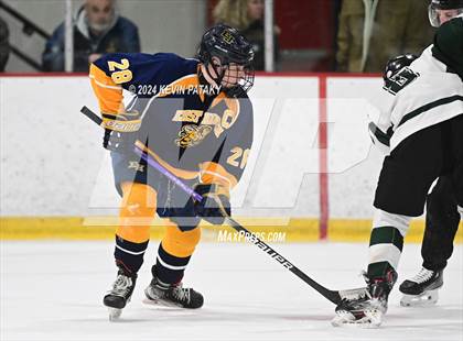 Thumbnail 3 in East Haven vs. Guilford (CIAC DII Quarterfinal) photogallery.