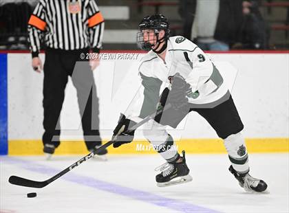 Thumbnail 1 in East Haven vs. Guilford (CIAC DII Quarterfinal) photogallery.
