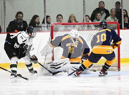 Thumbnail 2 in East Haven vs. Guilford (CIAC DII Quarterfinal) photogallery.