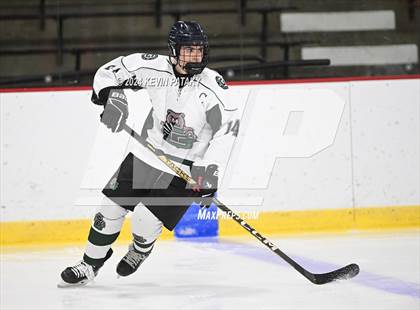 Thumbnail 2 in East Haven vs. Guilford (CIAC DII Quarterfinal) photogallery.