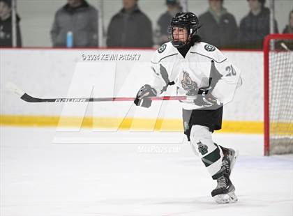 Thumbnail 1 in East Haven vs. Guilford (CIAC DII Quarterfinal) photogallery.