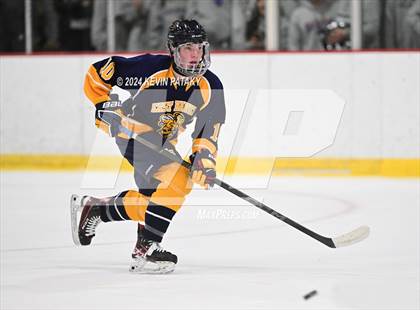 Thumbnail 1 in East Haven vs. Guilford (CIAC DII Quarterfinal) photogallery.