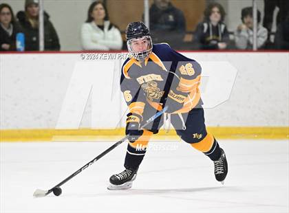 Thumbnail 1 in East Haven vs. Guilford (CIAC DII Quarterfinal) photogallery.