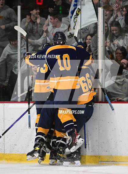 Thumbnail 3 in East Haven vs. Guilford (CIAC DII Quarterfinal) photogallery.