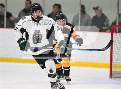 Thumbnail 2 in East Haven vs. Guilford (CIAC DII Quarterfinal) photogallery.