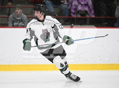 Thumbnail 1 in East Haven vs. Guilford (CIAC DII Quarterfinal) photogallery.