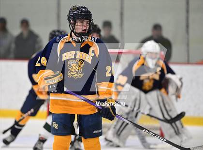 Thumbnail 1 in East Haven vs. Guilford (CIAC DII Quarterfinal) photogallery.