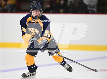 Thumbnail 1 in East Haven vs. Guilford (CIAC DII Quarterfinal) photogallery.