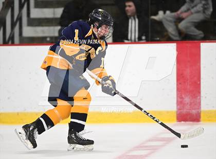 Thumbnail 1 in East Haven vs. Guilford (CIAC DII Quarterfinal) photogallery.