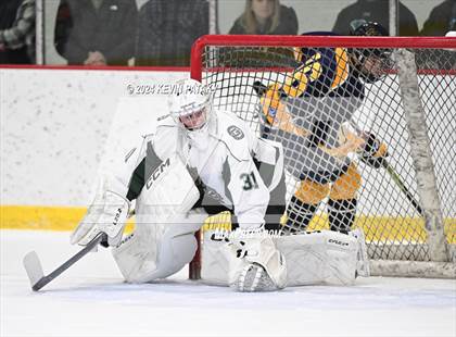 Thumbnail 3 in East Haven vs. Guilford (CIAC DII Quarterfinal) photogallery.