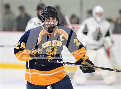 Thumbnail 1 in East Haven vs. Guilford (CIAC DII Quarterfinal) photogallery.