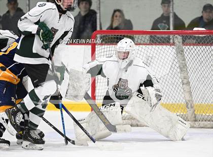 Thumbnail 3 in East Haven vs. Guilford (CIAC DII Quarterfinal) photogallery.
