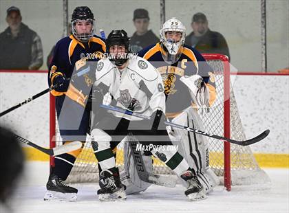 Thumbnail 3 in East Haven vs. Guilford (CIAC DII Quarterfinal) photogallery.