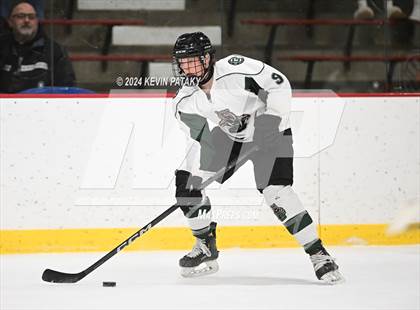 Thumbnail 2 in East Haven vs. Guilford (CIAC DII Quarterfinal) photogallery.