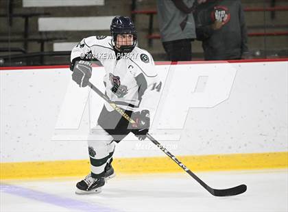 Thumbnail 3 in East Haven vs. Guilford (CIAC DII Quarterfinal) photogallery.
