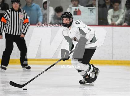 Thumbnail 1 in East Haven vs. Guilford (CIAC DII Quarterfinal) photogallery.