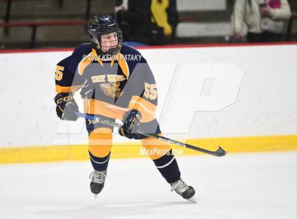Thumbnail 3 in East Haven vs. Guilford (CIAC DII Quarterfinal) photogallery.
