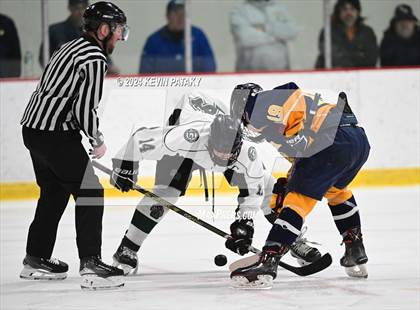 Thumbnail 1 in East Haven vs. Guilford (CIAC DII Quarterfinal) photogallery.
