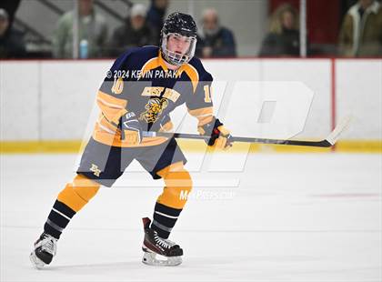 Thumbnail 3 in East Haven vs. Guilford (CIAC DII Quarterfinal) photogallery.