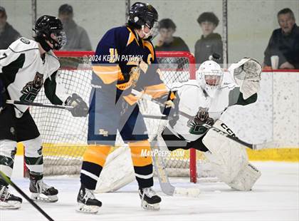 Thumbnail 2 in East Haven vs. Guilford (CIAC DII Quarterfinal) photogallery.