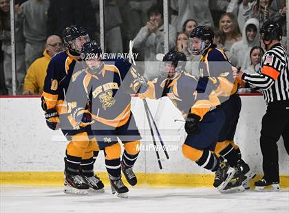 Thumbnail 1 in East Haven vs. Guilford (CIAC DII Quarterfinal) photogallery.