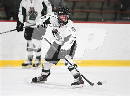 Thumbnail 1 in East Haven vs. Guilford (CIAC DII Quarterfinal) photogallery.