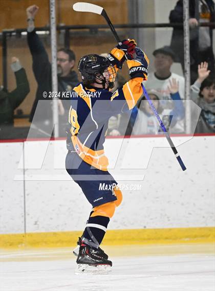 Thumbnail 2 in East Haven vs. Guilford (CIAC DII Quarterfinal) photogallery.