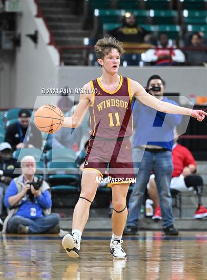 Thumbnail 2 in Mesa Ridge vs. Windsor (CHSAA 5A Final 4) photogallery.