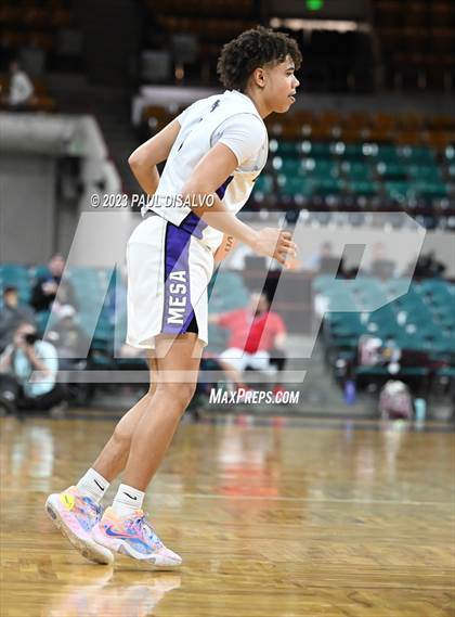 Thumbnail 2 in Mesa Ridge vs. Windsor (CHSAA 5A Final 4) photogallery.