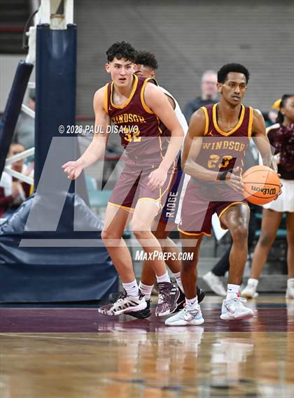 Thumbnail 3 in Mesa Ridge vs. Windsor (CHSAA 5A Final 4) photogallery.