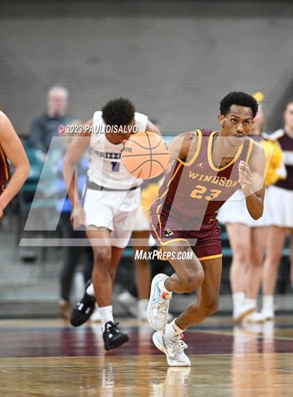 Thumbnail 2 in Mesa Ridge vs. Windsor (CHSAA 5A Final 4) photogallery.