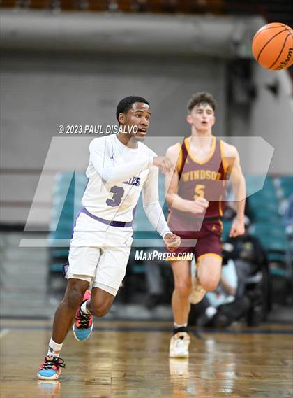 Thumbnail 1 in Mesa Ridge vs. Windsor (CHSAA 5A Final 4) photogallery.