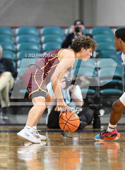 Thumbnail 3 in Mesa Ridge vs. Windsor (CHSAA 5A Final 4) photogallery.
