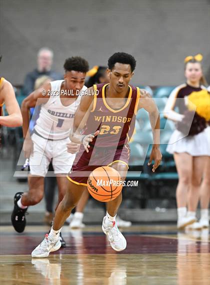 Thumbnail 2 in Mesa Ridge vs. Windsor (CHSAA 5A Final 4) photogallery.