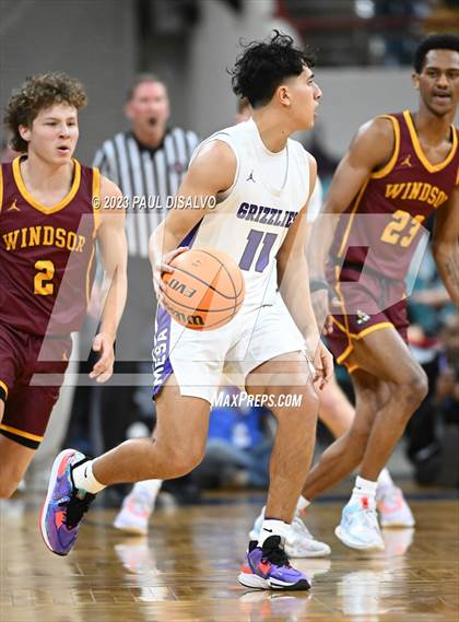 Thumbnail 2 in Mesa Ridge vs. Windsor (CHSAA 5A Final 4) photogallery.