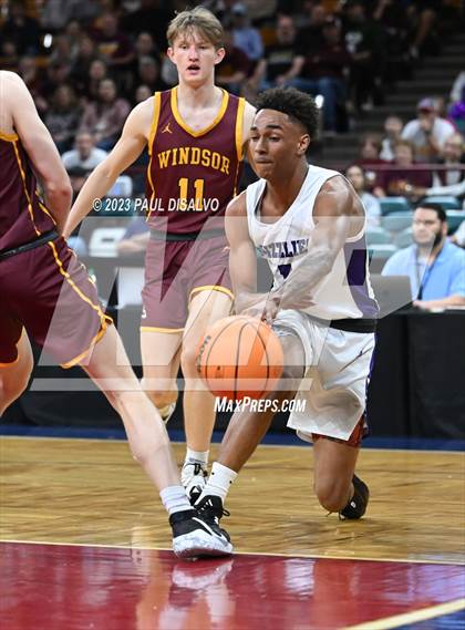 Thumbnail 3 in Mesa Ridge vs. Windsor (CHSAA 5A Final 4) photogallery.