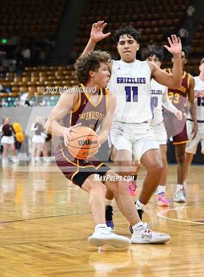 Thumbnail 1 in Mesa Ridge vs. Windsor (CHSAA 5A Final 4) photogallery.