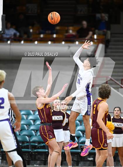 Thumbnail 3 in Mesa Ridge vs. Windsor (CHSAA 5A Final 4) photogallery.