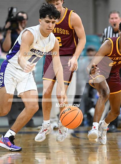 Thumbnail 1 in Mesa Ridge vs. Windsor (CHSAA 5A Final 4) photogallery.