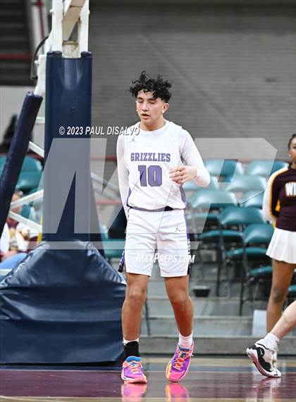 Thumbnail 2 in Mesa Ridge vs. Windsor (CHSAA 5A Final 4) photogallery.