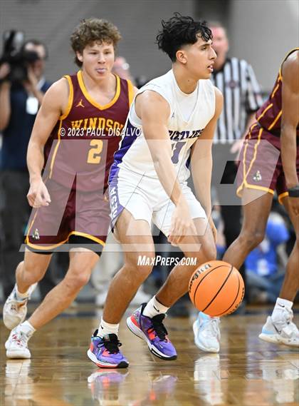 Thumbnail 3 in Mesa Ridge vs. Windsor (CHSAA 5A Final 4) photogallery.