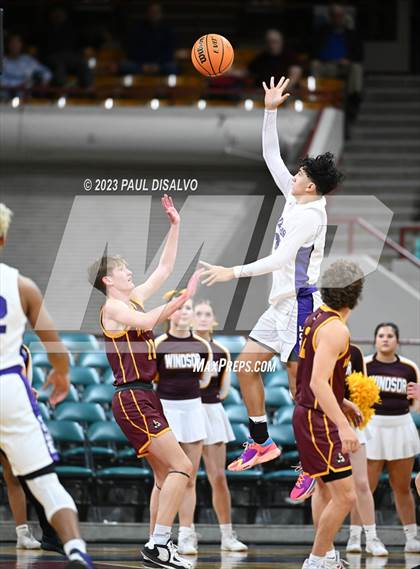 Thumbnail 2 in Mesa Ridge vs. Windsor (CHSAA 5A Final 4) photogallery.