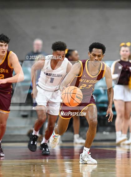 Thumbnail 3 in Mesa Ridge vs. Windsor (CHSAA 5A Final 4) photogallery.