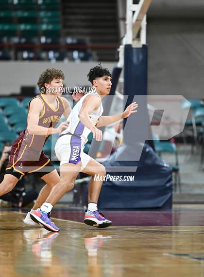 Thumbnail 3 in Mesa Ridge vs. Windsor (CHSAA 5A Final 4) photogallery.