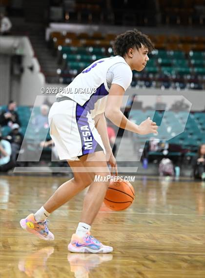 Thumbnail 2 in Mesa Ridge vs. Windsor (CHSAA 5A Final 4) photogallery.