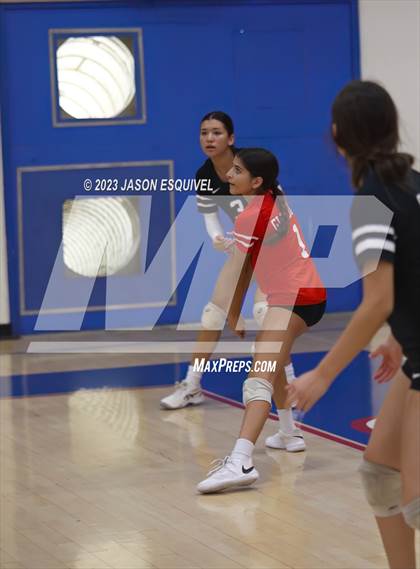 Thumbnail 3 in Glendora vs Temecula Valley (Whittier Tournament) photogallery.