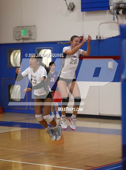 Thumbnail 2 in Glendora vs Temecula Valley (Whittier Tournament) photogallery.